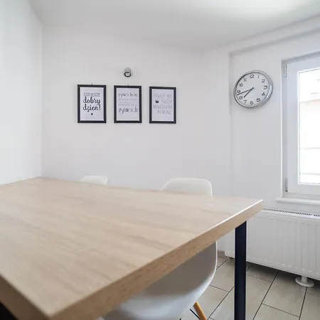 Victus Apartamenty, Sole Апартаменти *